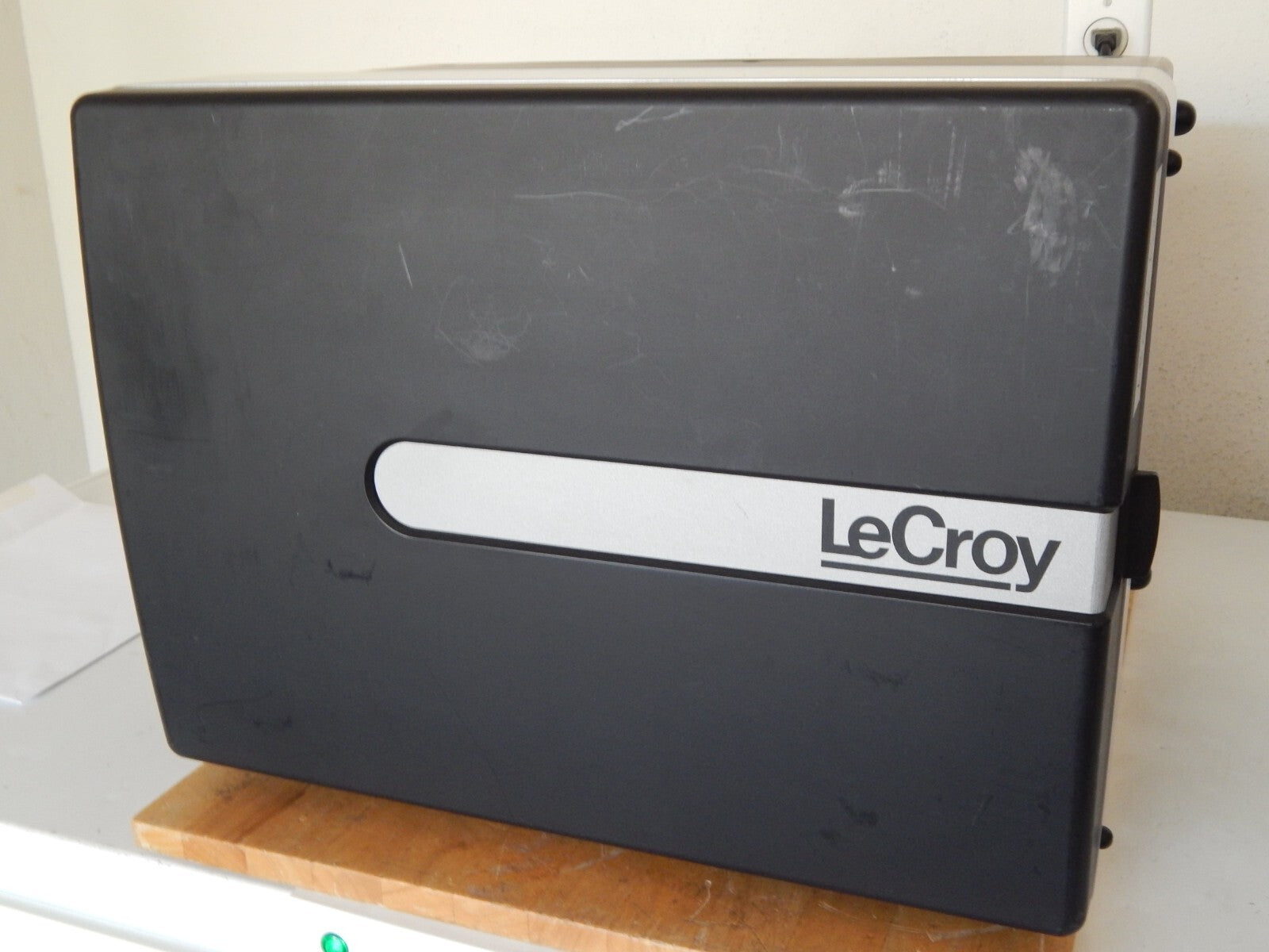 LeCroy SDA830Zi-A w/HDTV,JTA2,XDEV oscilloscope OEM cal 6/16/25, LCRY0436N68017 LeCroy SDA830Zi-A w/HDTV,JTA2,XDEV oscilloscope OEM cal 6/16/25, LCRY0436N68017